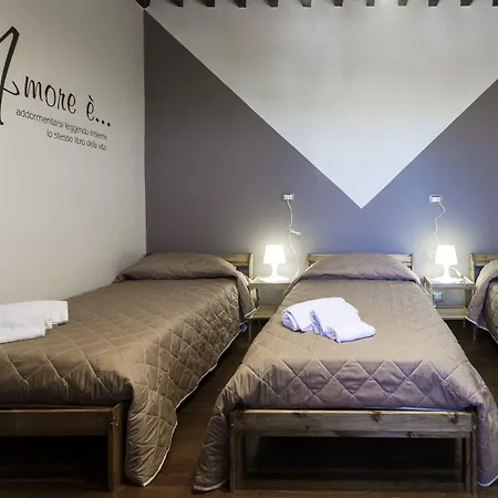 Bed & Breakfast Flori's 3*