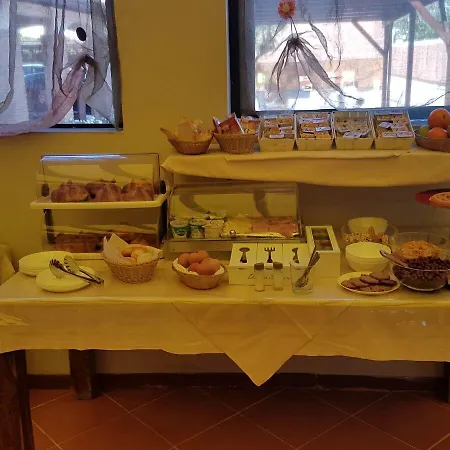 Flori's Bed & Breakfast