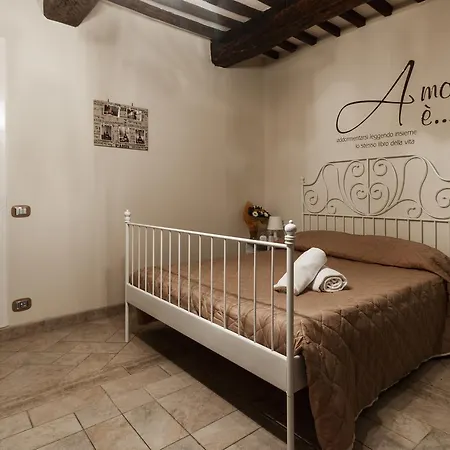Flori's Bed & Breakfast
