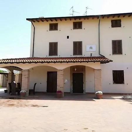 Flori's Bed & Breakfast